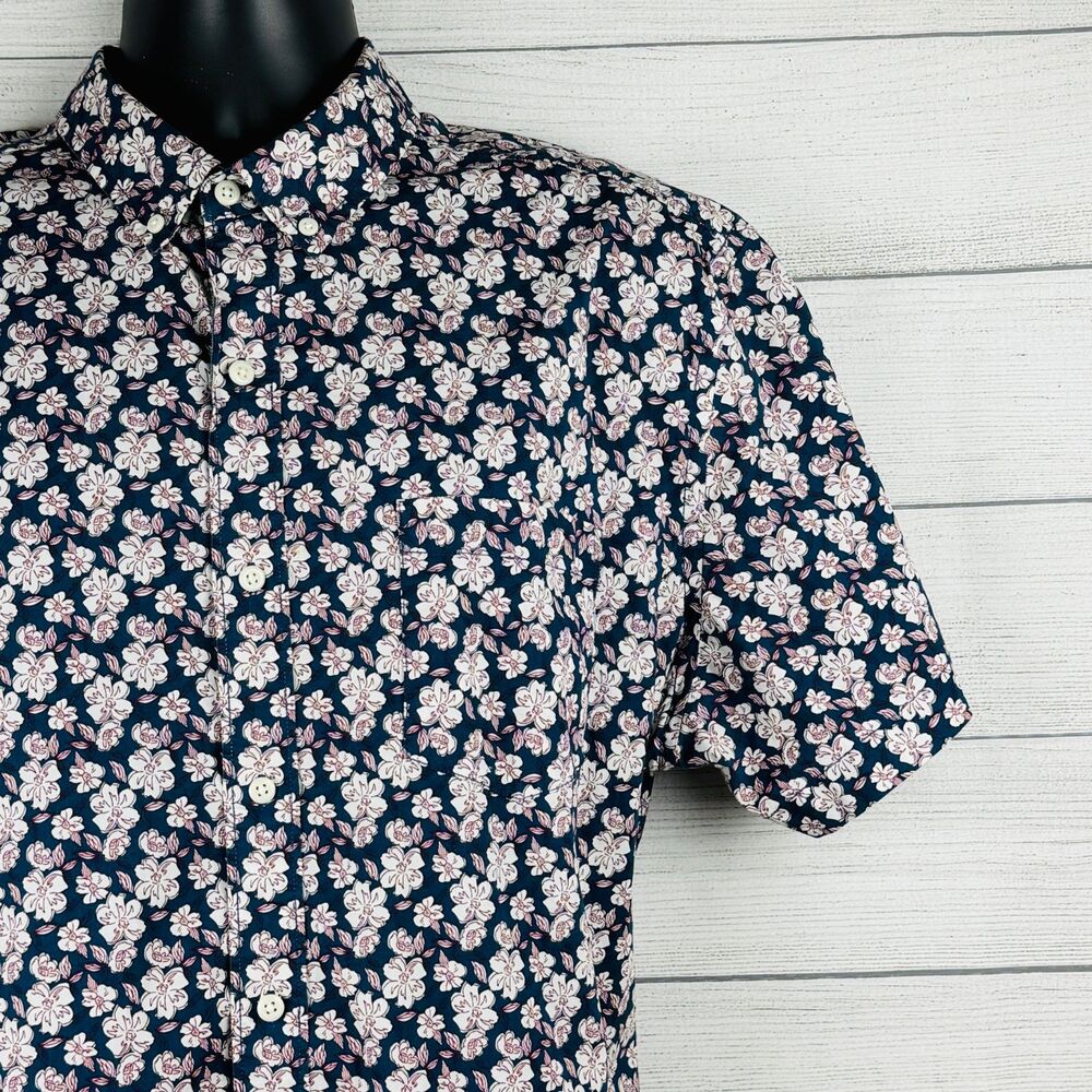 Hawker Rye Floral Button Up XL